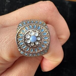 Vintage-inspired chunky statement ring